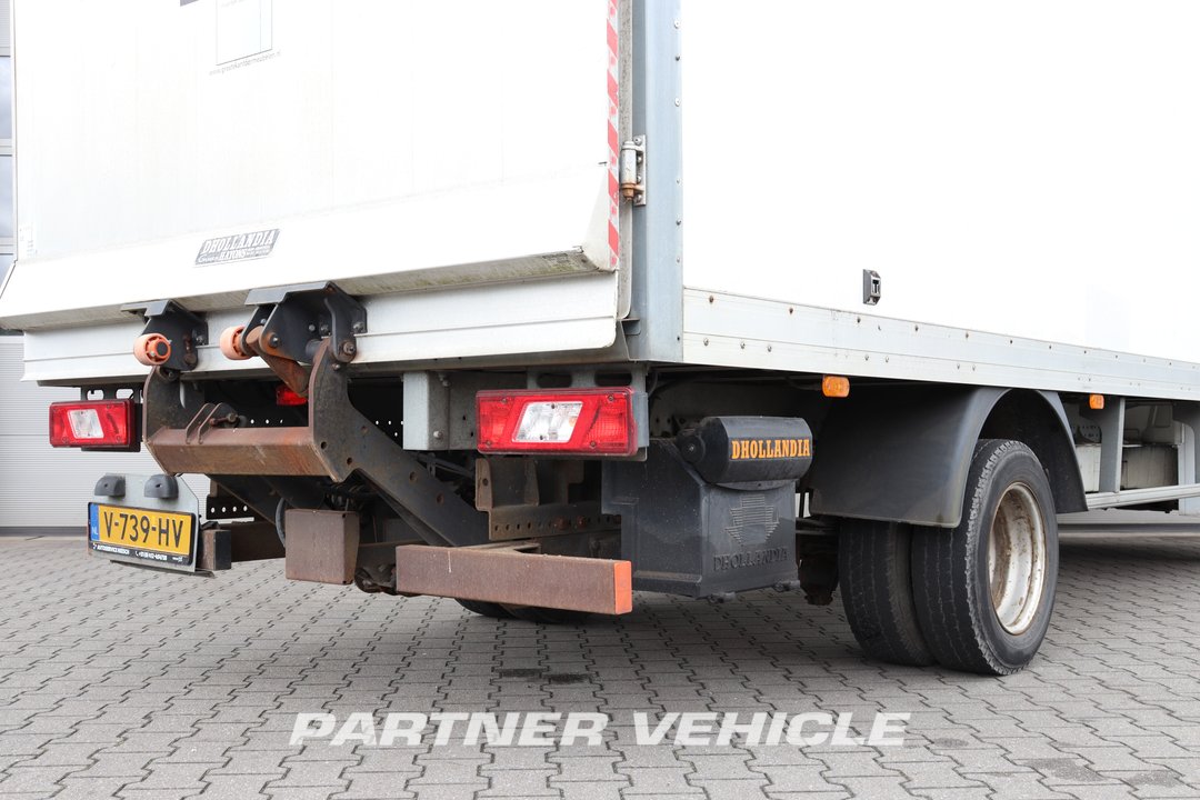 frontLeft : Ford 2.2 TDCi 155PK Containere pentru