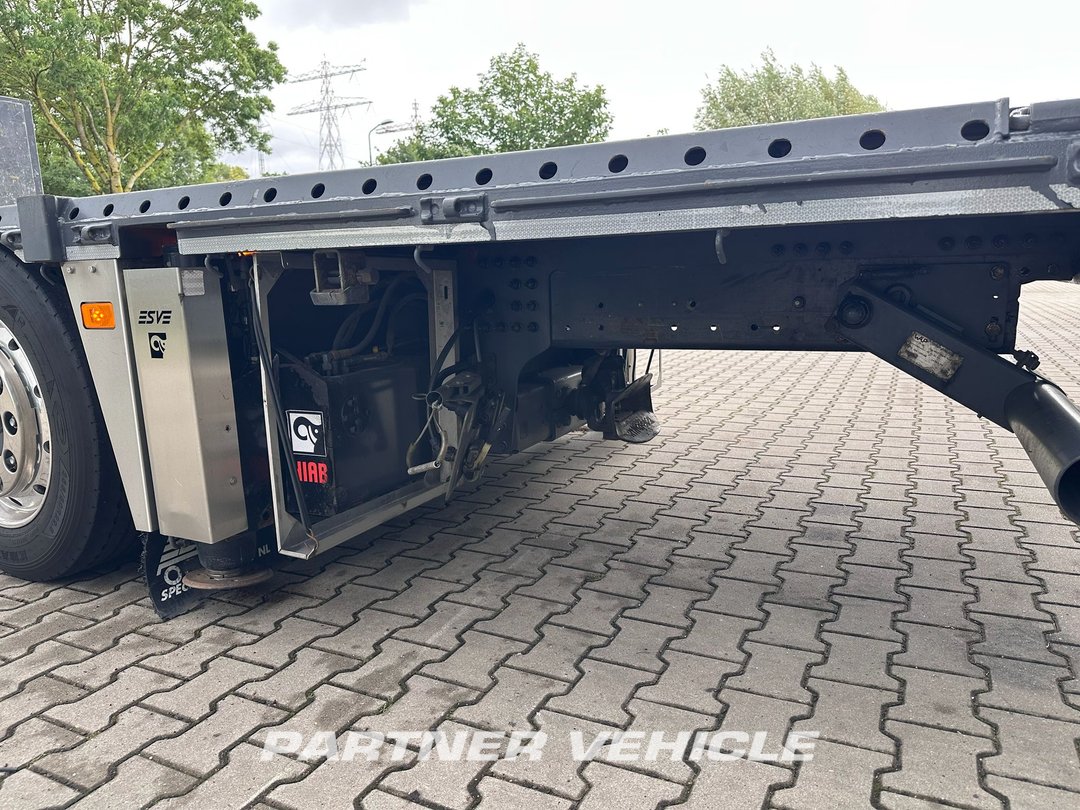 frontLeft : Volvo FH13 460 šasija kamiona