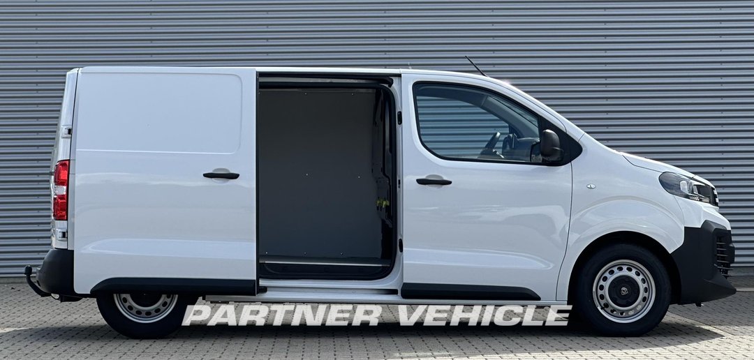 frontLeft : Peugeot Expert 145 PK Minibussar skåpbilar