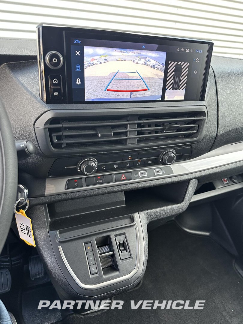 frontLeft : Peugeot Expert 145 PK Minibussar skåpbilar