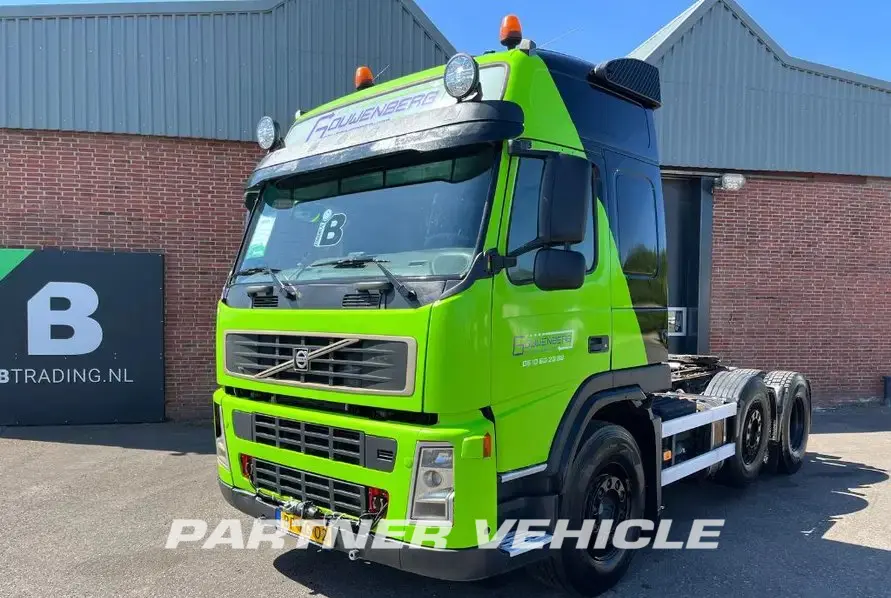 Volvo FM 380 6X2 Trekker