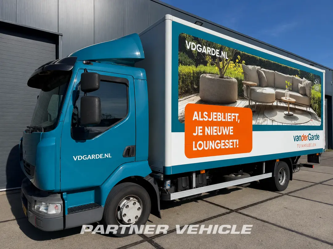 Renault Midlum 220 4X2  LKW mit Kofferaufbau