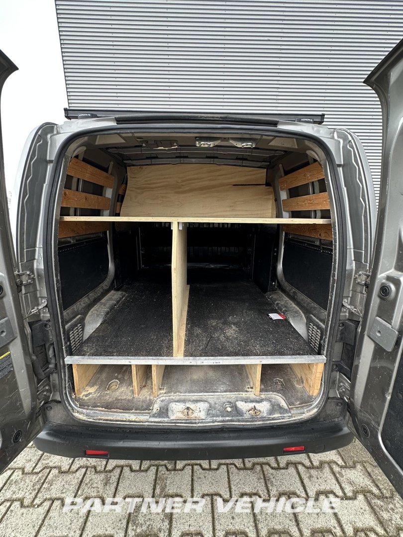 frontLeft : Nissan NV 200 Airco|Cruise|Camera Minibusevi furgoni