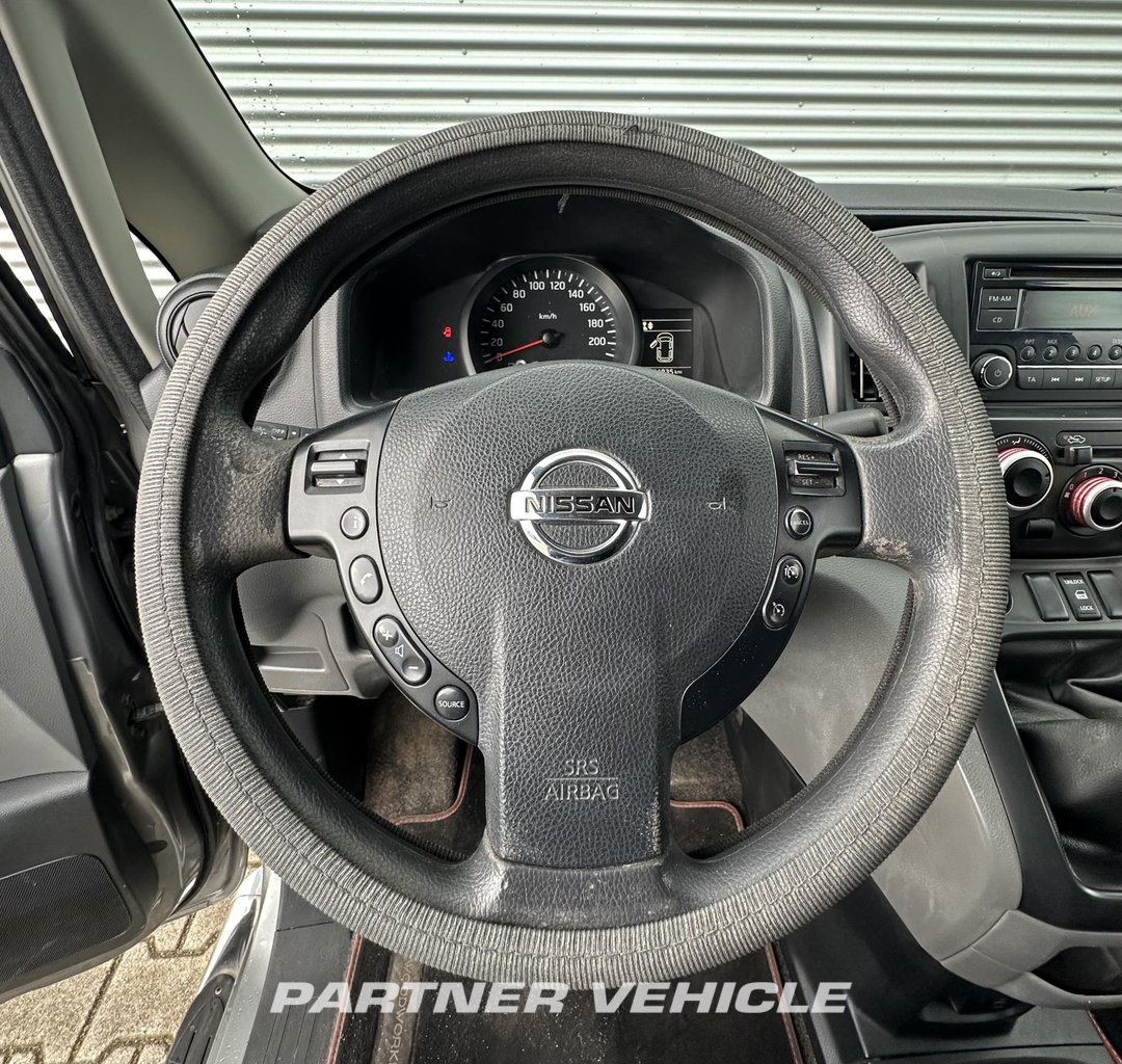frontLeft : Nissan NV 200 Airco|Cruise|Camera Minibusevi furgoni