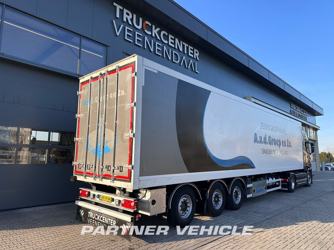 frontLeft : Ekeri  Refrigerated Semi-Trailer