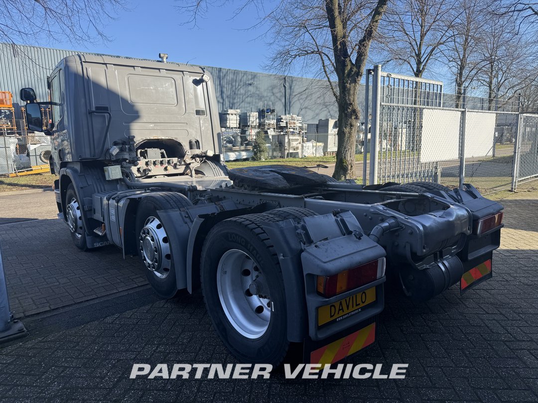 frontLeft : Scania P380 Tractor Unit