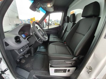 Foto van Gebruikt Lichte bedrijfsauto Mercedes Sprinter 2020