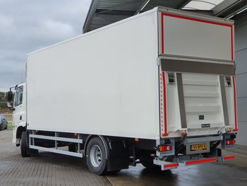Foto van Gebruikt Bakwagen DAF CF 4X2 2020