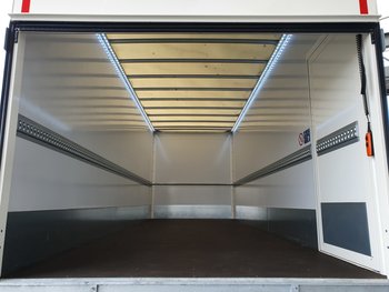 Foto van Gebruikt Bakwagen DAF CF 4X2 2020