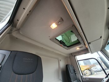 Foto van Gebruikt Bakwagen DAF CF 4X2 2020