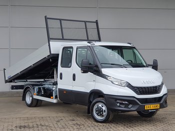 Foto van Nieuw Lichte bedrijfsauto Iveco Daily