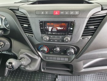 Foto van Nieuw Lichte bedrijfsauto Iveco Daily