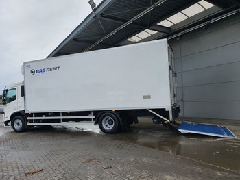 Foto van Gebruikt Bakwagen Volvo 4X2 2021