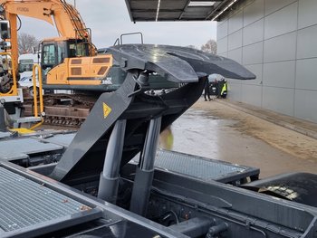 Foto des Gebraucht Terminalzugmaschine Terberg BC183 4X2 2021