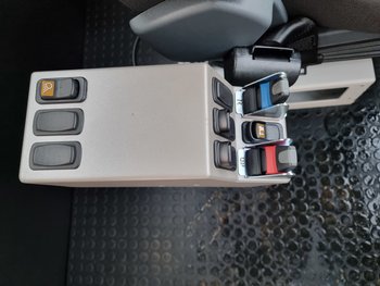 Foto van Nieuw Terminal trekker Terberg YT223 4X2