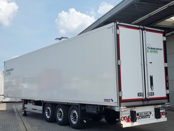 Foto van Gebruikt Oplegger Schmitz 2023