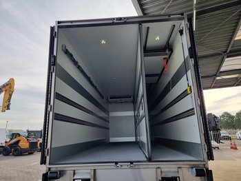 Foto van Gebruikt Bakwagen Volvo FE 4X2 2023