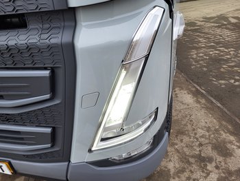 Foto van Gebruikt Trekker Volvo FH 4X2 2024
