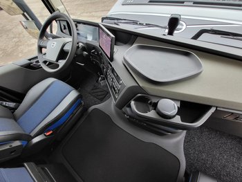 Foto van Gebruikt Trekker Volvo FH 4X2 2024