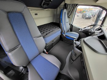 Foto van Gebruikt Trekker Volvo FH 4X2 2024