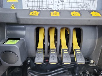 Foto van Gebruikt Bakwagen DAF XF 8X2 2025