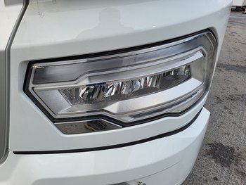 Foto van Gebruikt Bakwagen DAF XF 8X2 2025