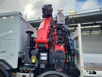 Foto van Gebruikt Bakwagen DAF XF 8X2 2025