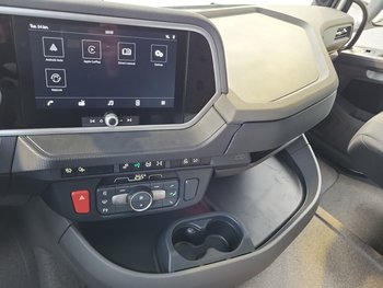 Foto van Gebruikt Bakwagen DAF XF 8X2 2025