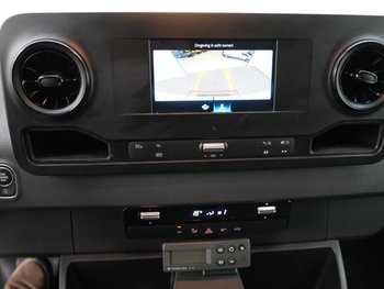 Foto van Gebruikt Lichte bedrijfsauto Mercedes Sprinter 2024