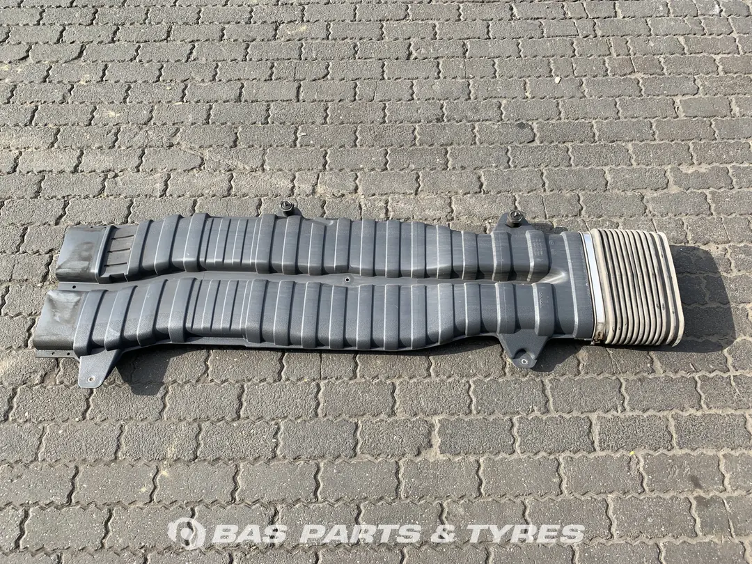 Воздухозаборник Volvo 8149274 Воздухозаборник Volvo 8149274